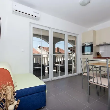 Bozana Apartment Trogir