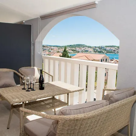 Apartment Bozana