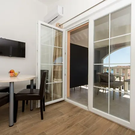 Bozana Apartment Trogir