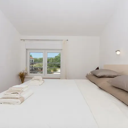 Apartment Bozana