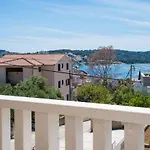 Bozana Apartment *