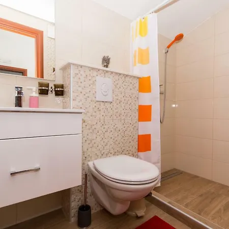 Bozana Apartament *